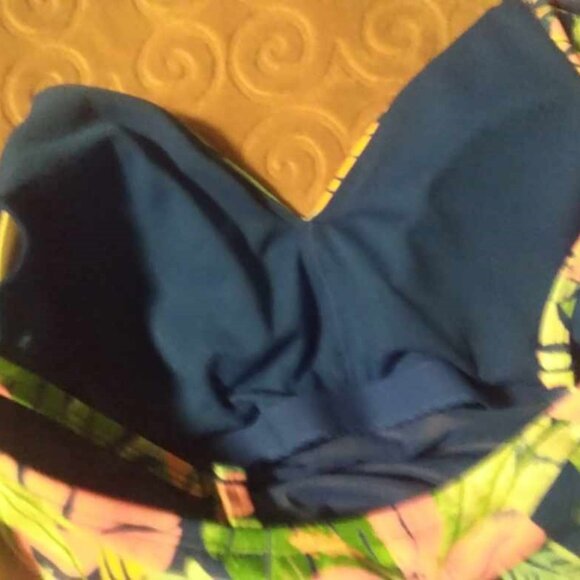 Wrap around new swim suit - Women's size S - UPF 50 - Picture 6 of 6